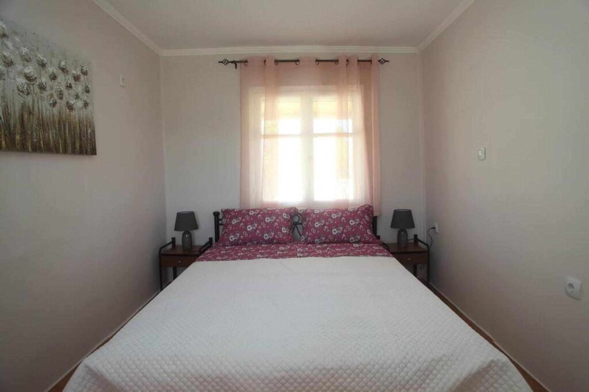 Olga Agios Ioannis - * Lefkada City